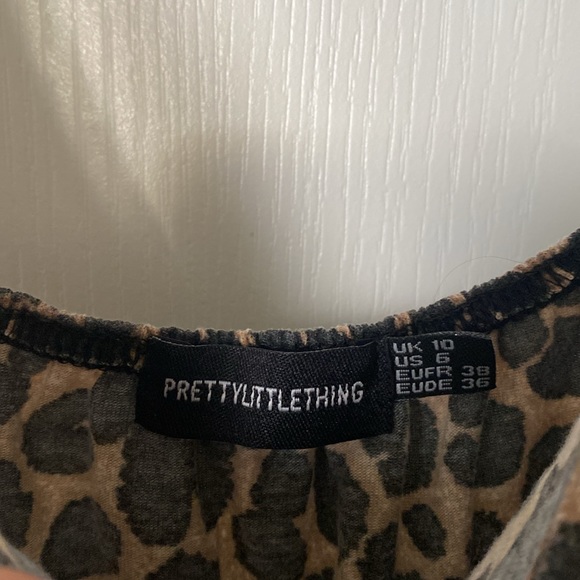 Like New Pretty Little Thing Bodycon Dress - Picture 2 of 3